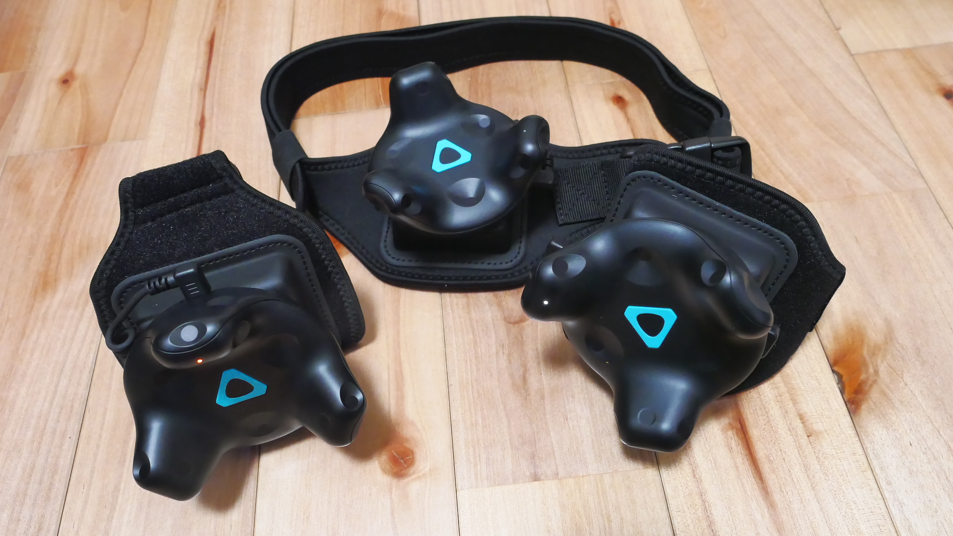 保存版】 VIVE tracker ベルト付き 3.0 PC周辺機器 - www